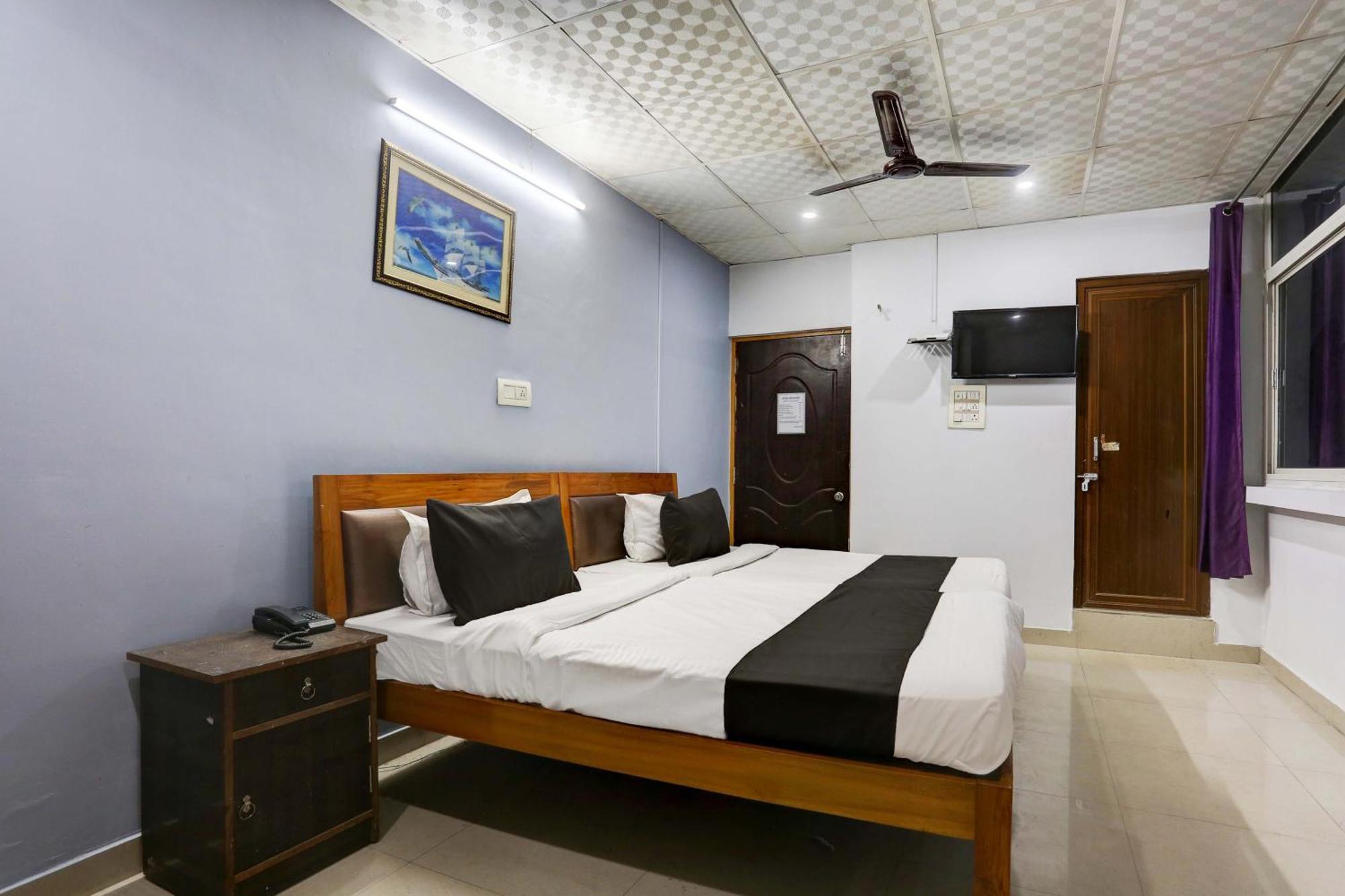 Collection O Hotel Moon Light Lucknow Zewnętrze zdjęcie